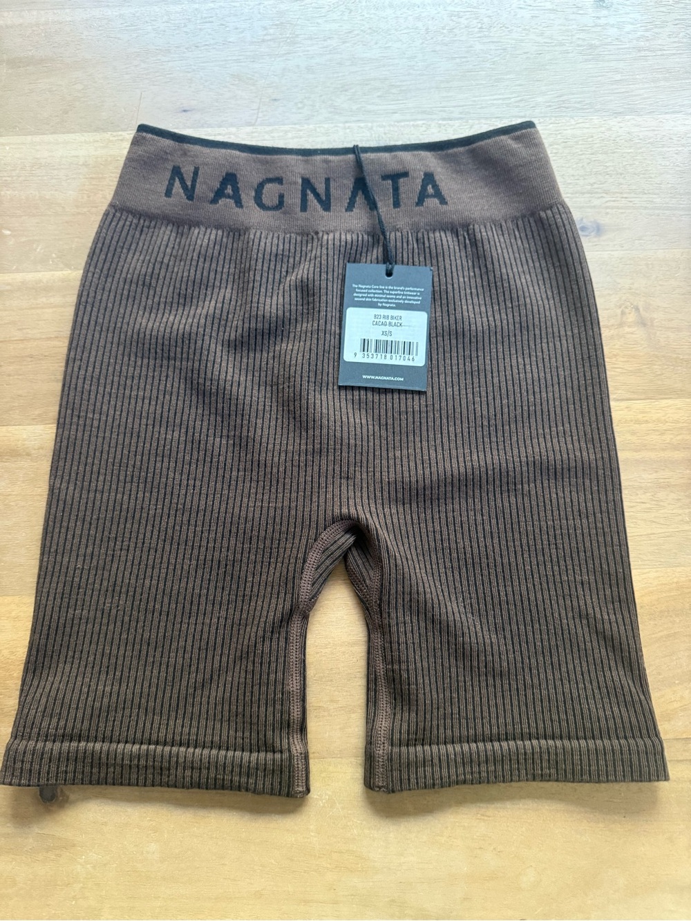 Seamless biker short in superfine Merino wool.